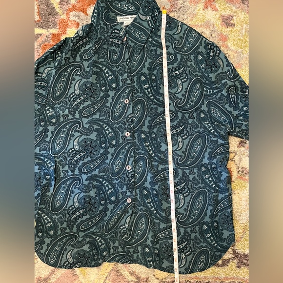 Vintage Nora Noh Woman's Blouse Size M 100% Silk Green Paisley - Picture 4 of 7